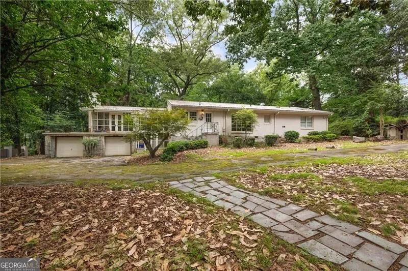 4715 Ridgeview RD Dunwoody, GA 30338