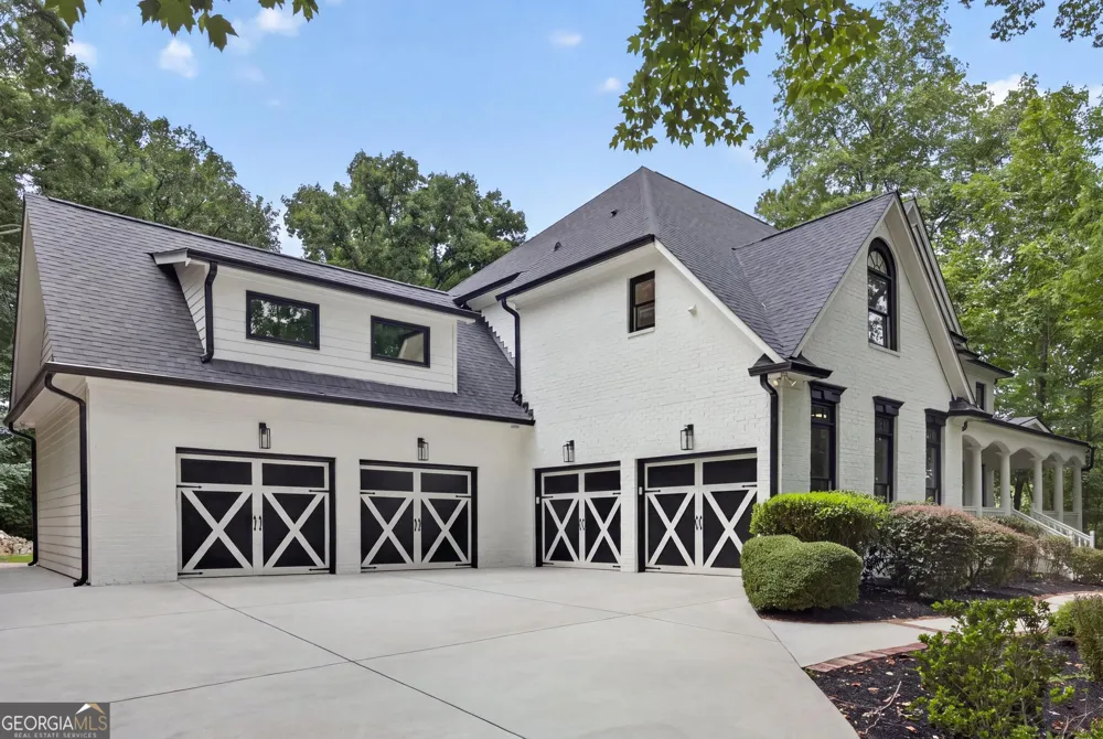 651 Vinings Estates DR Mableton, GA 30126