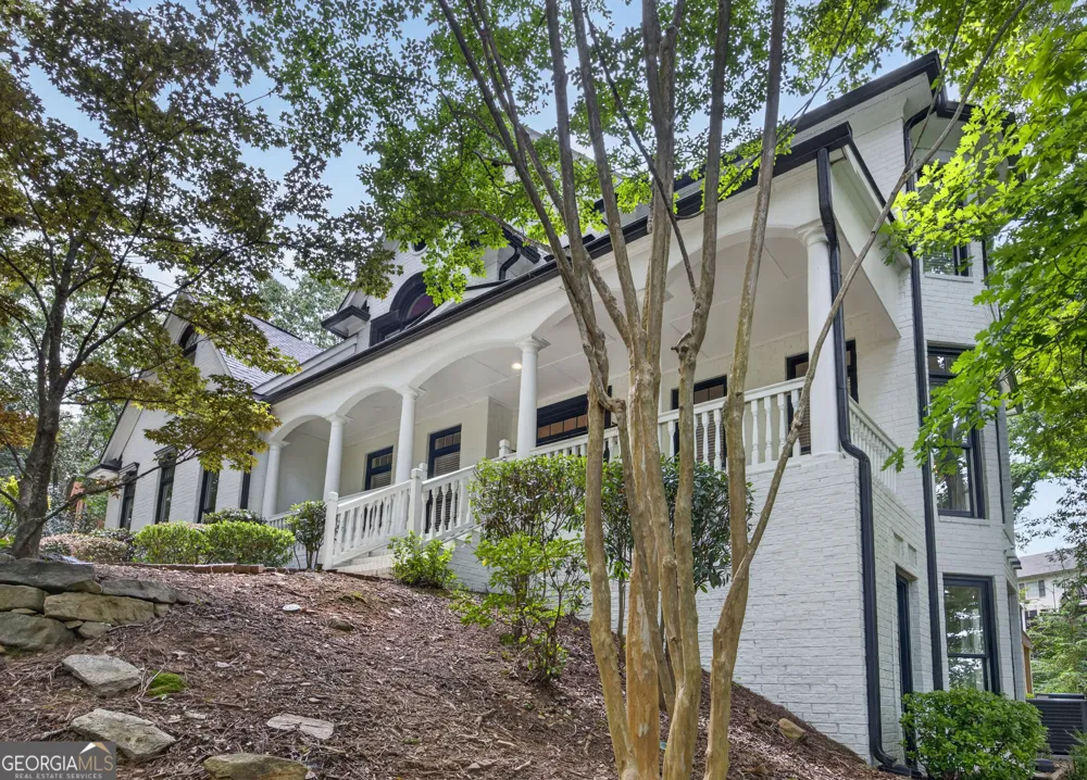 651 Vinings Estates DR Mableton, GA 30126
