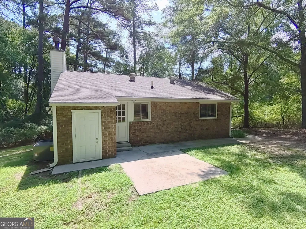 2474 Lucas DR NE Conyers, GA 30012