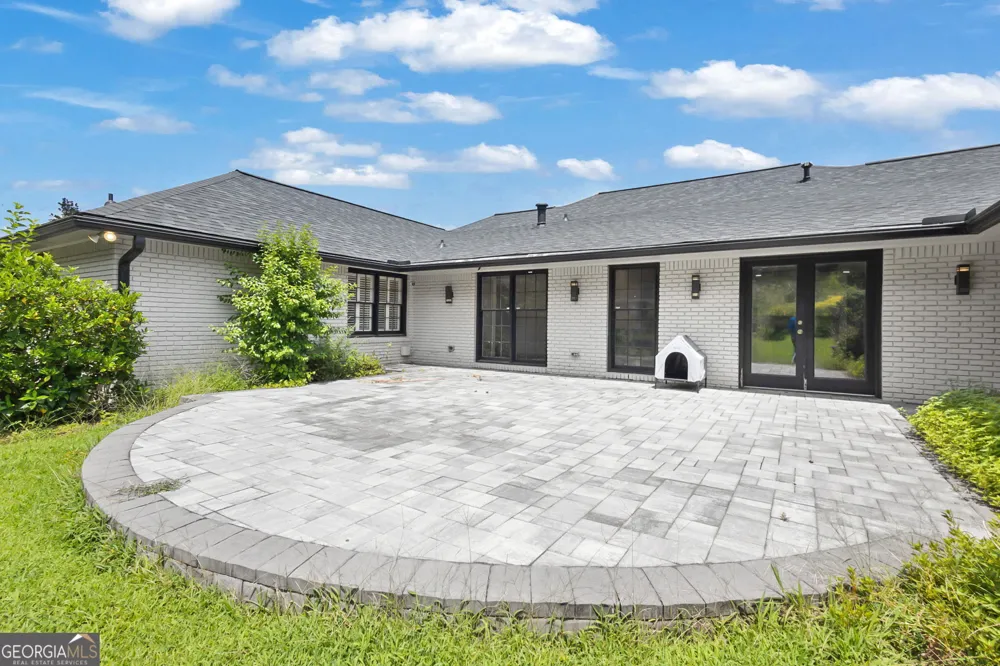 8671 Lake Forrest DR Douglasville, GA 30134