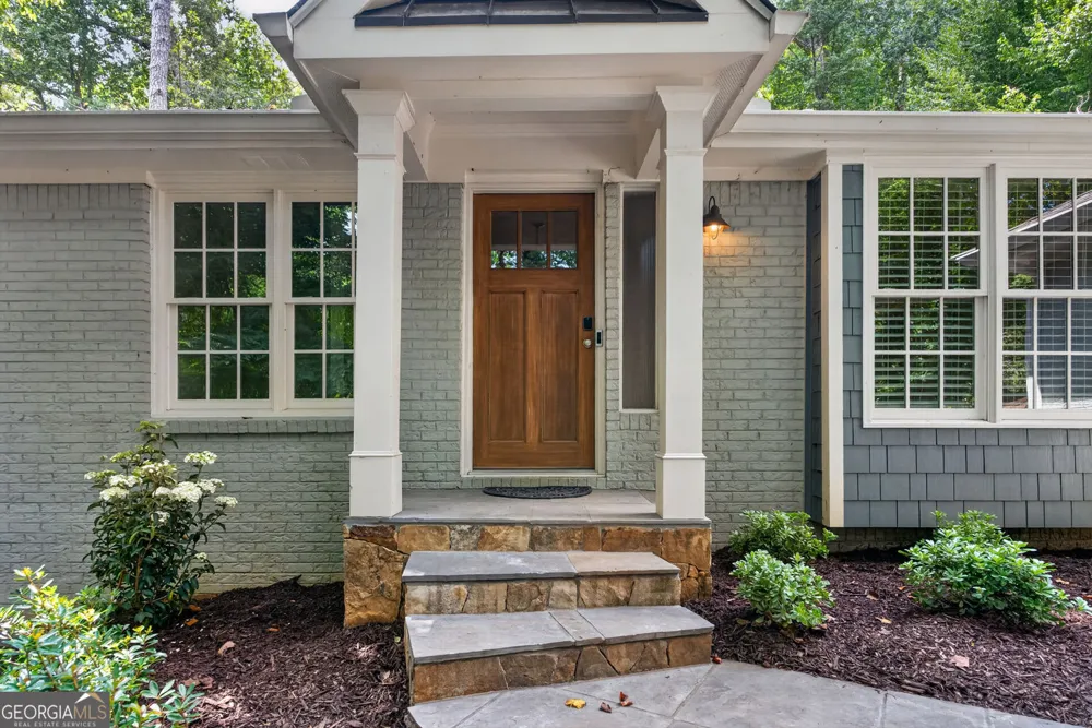 415 Forest Hills DR Sandy Springs, GA 30342