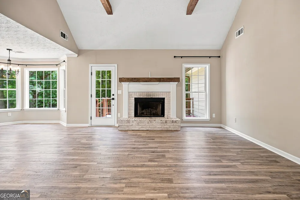 15 Stonewood WAY Sharpsburg, GA 30277