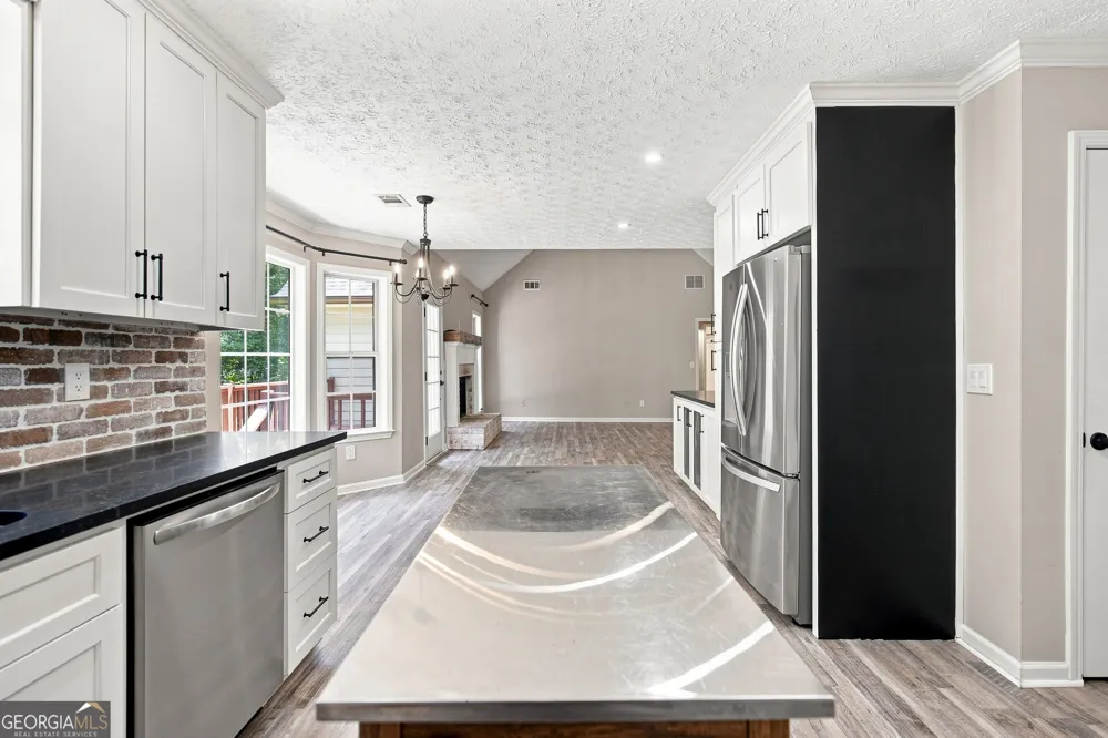 15 Stonewood WAY Sharpsburg, GA 30277