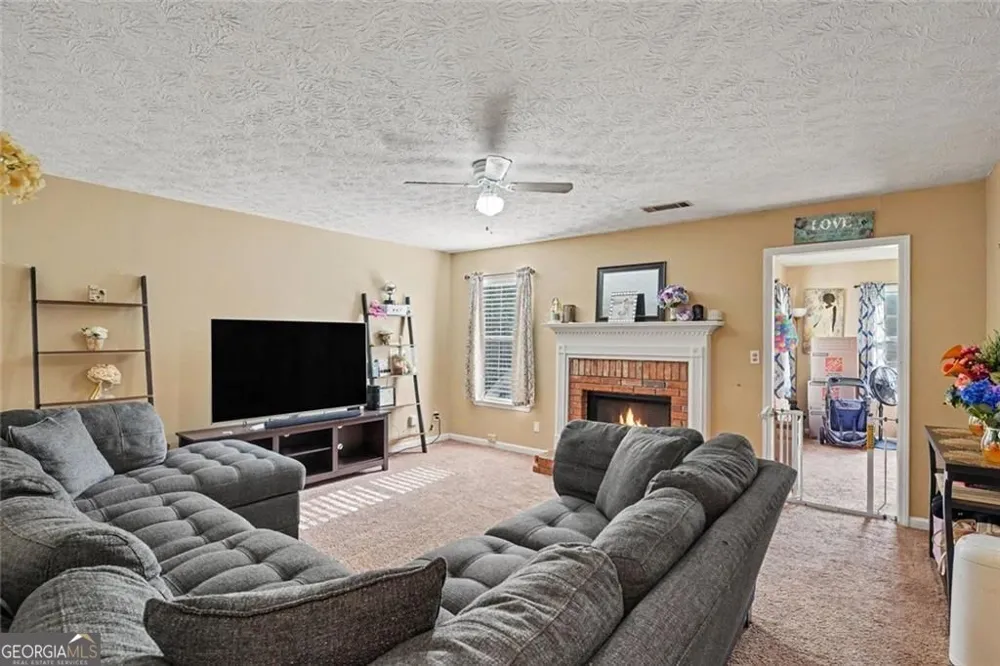 2809 Mill Lake WAY Morrow, GA 30260