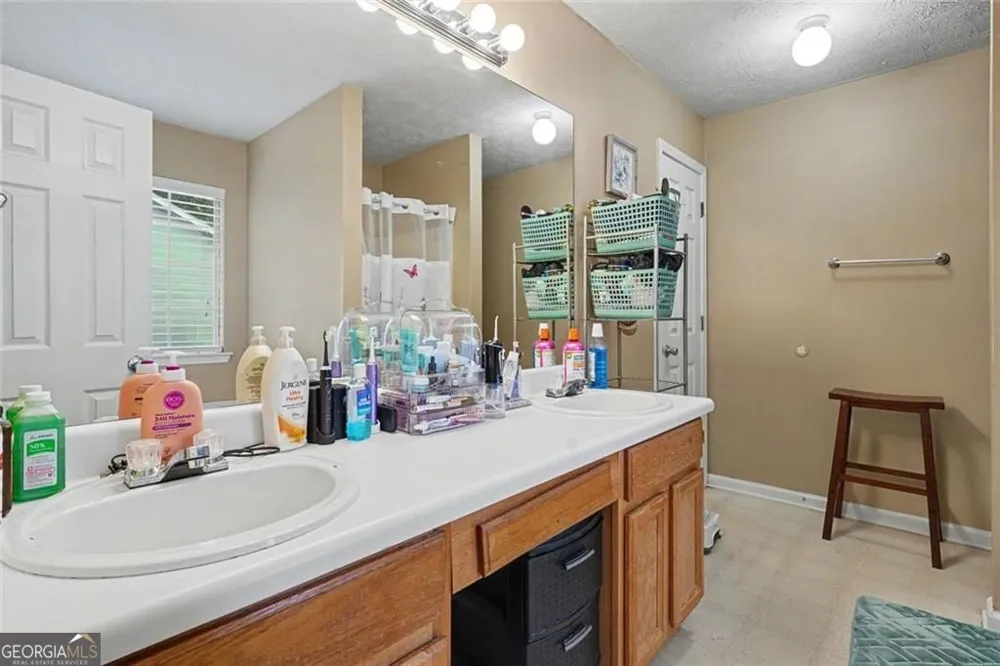 2809 Mill Lake WAY Morrow, GA 30260