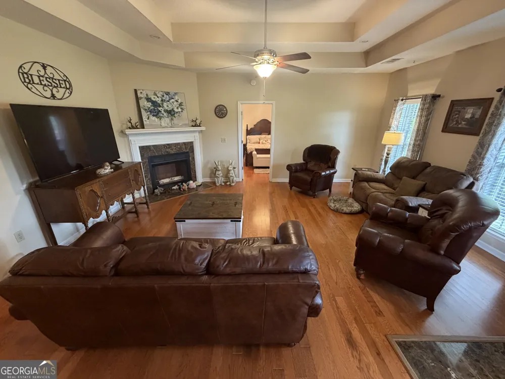 414 Parklane DR Dexter, GA 31019