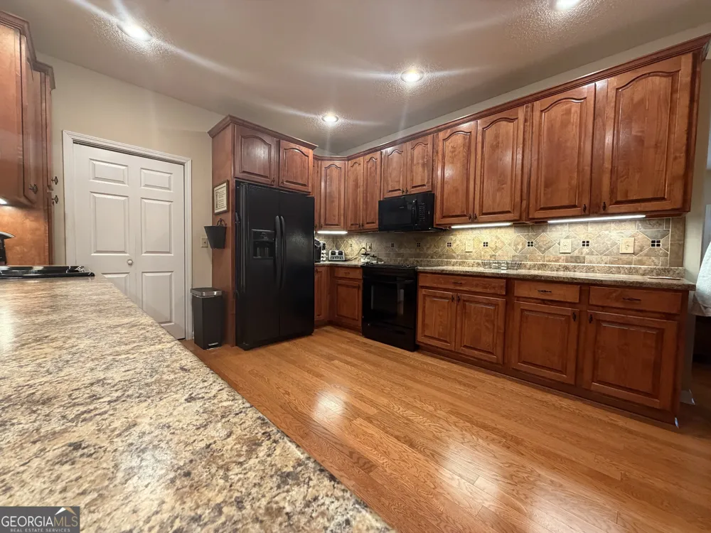 414 Parklane DR Dexter, GA 31019
