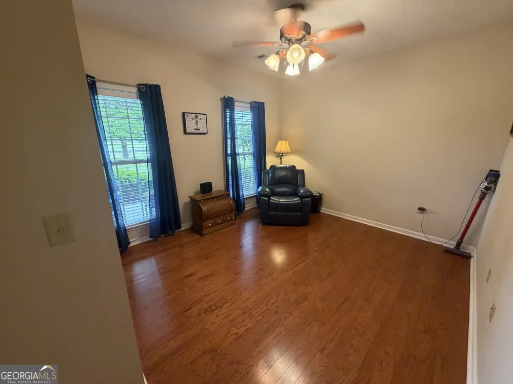 414 Parklane DR Dexter, GA 31019