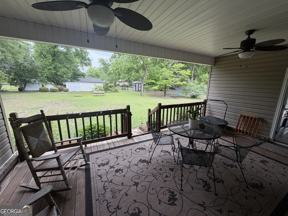 414 Parklane DR Dexter, GA 31019