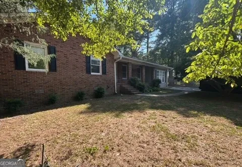 1710 Rosewood DR