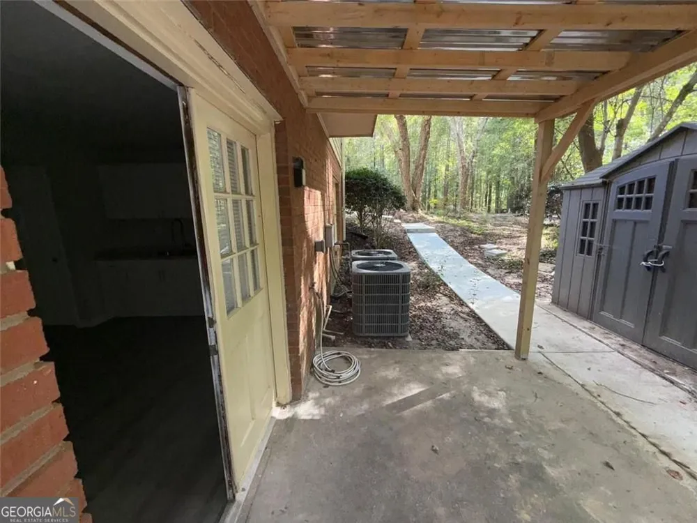 2781 Jen Chris DR Snellville, GA 30039
