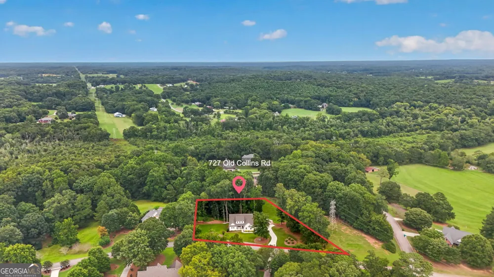 727 Old Collins RD Hoschton, GA 30548