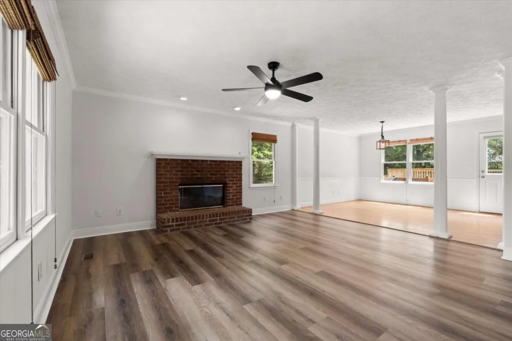 265 Sycamore DR Canton, GA 30115