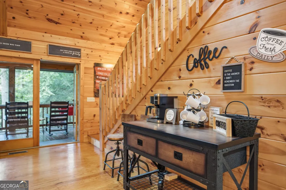 464 Whispering Pine LN Cherry Log, GA 30522