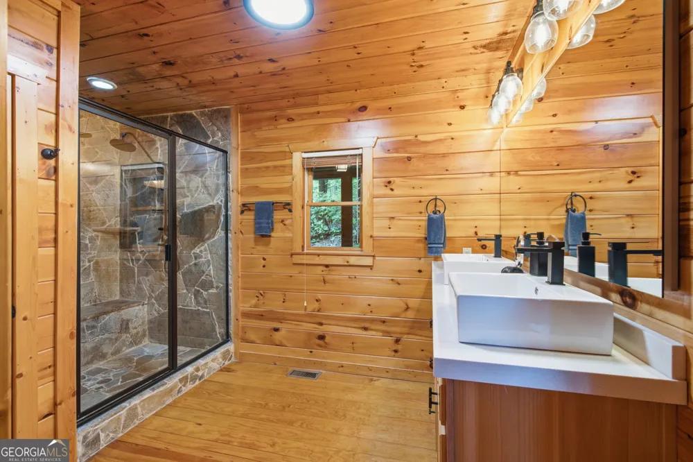 464 Whispering Pine LN Cherry Log, GA 30522