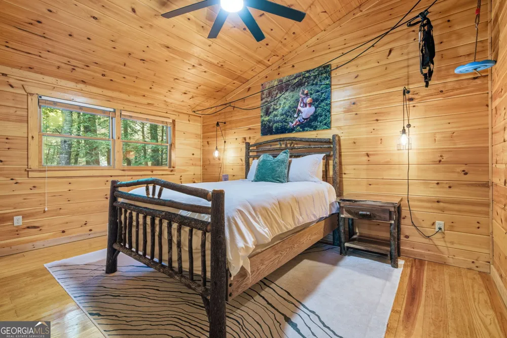 464 Whispering Pine LN Cherry Log, GA 30522