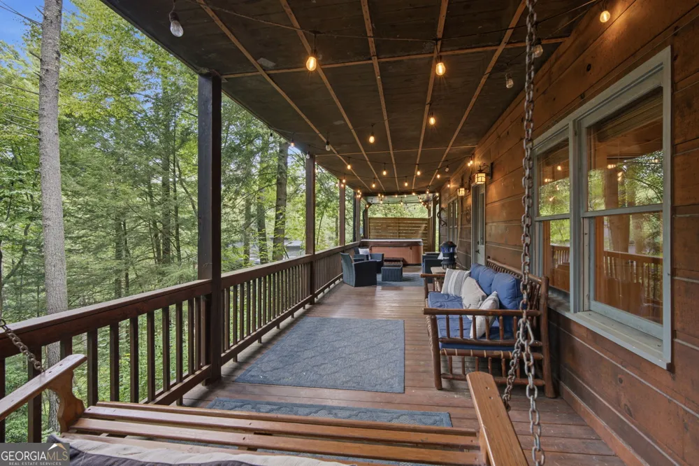 464 Whispering Pine LN Cherry Log, GA 30522