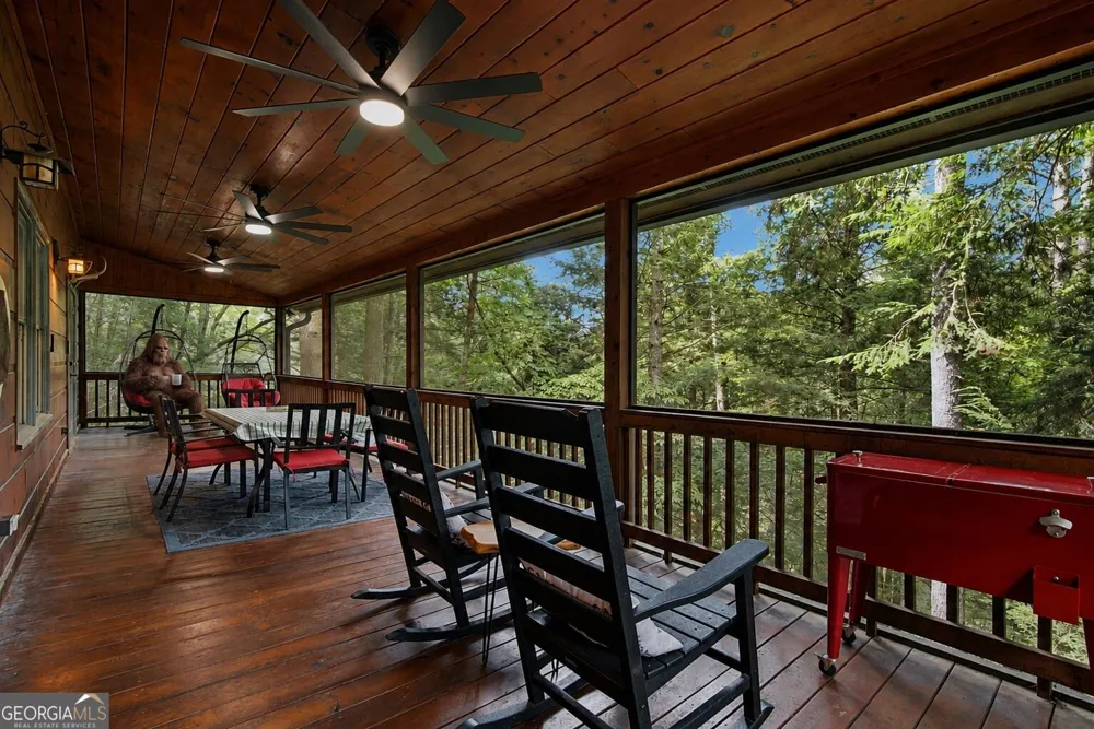 464 Whispering Pine LN Cherry Log, GA 30522