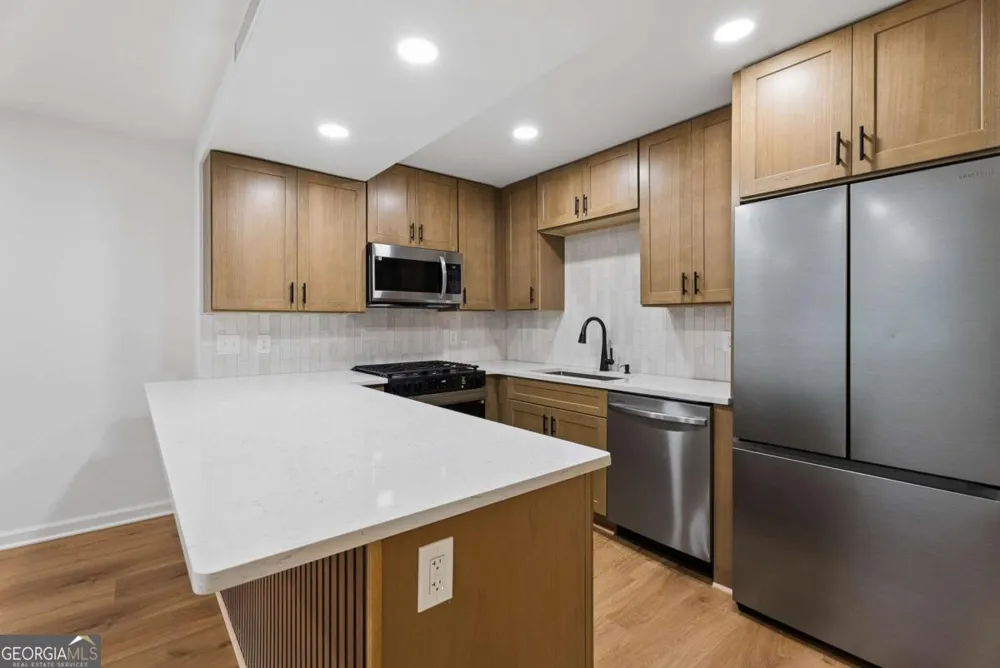 2965 Pharr Court South NW Atlanta, GA 30305
