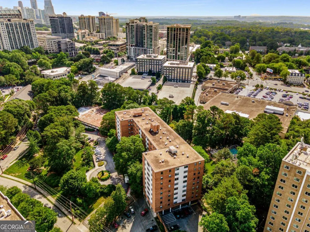 2965 Pharr Court South NW Atlanta, GA 30305