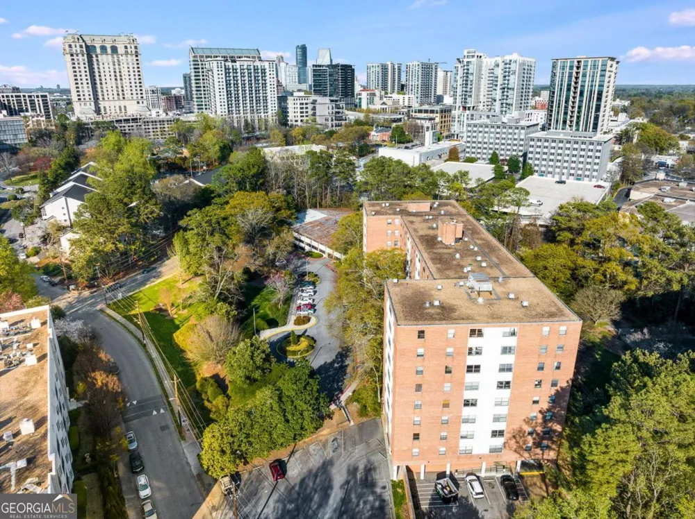 2965 Pharr Court South NW Atlanta, GA 30305