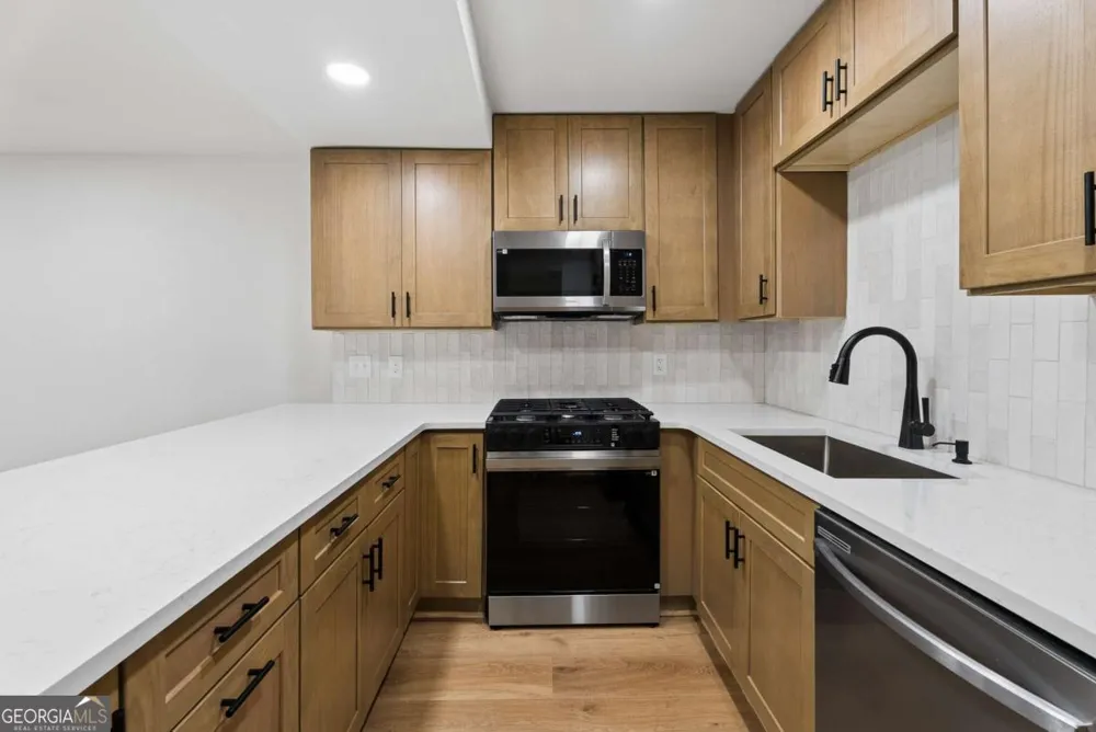2965 Pharr Court South NW Atlanta, GA 30305