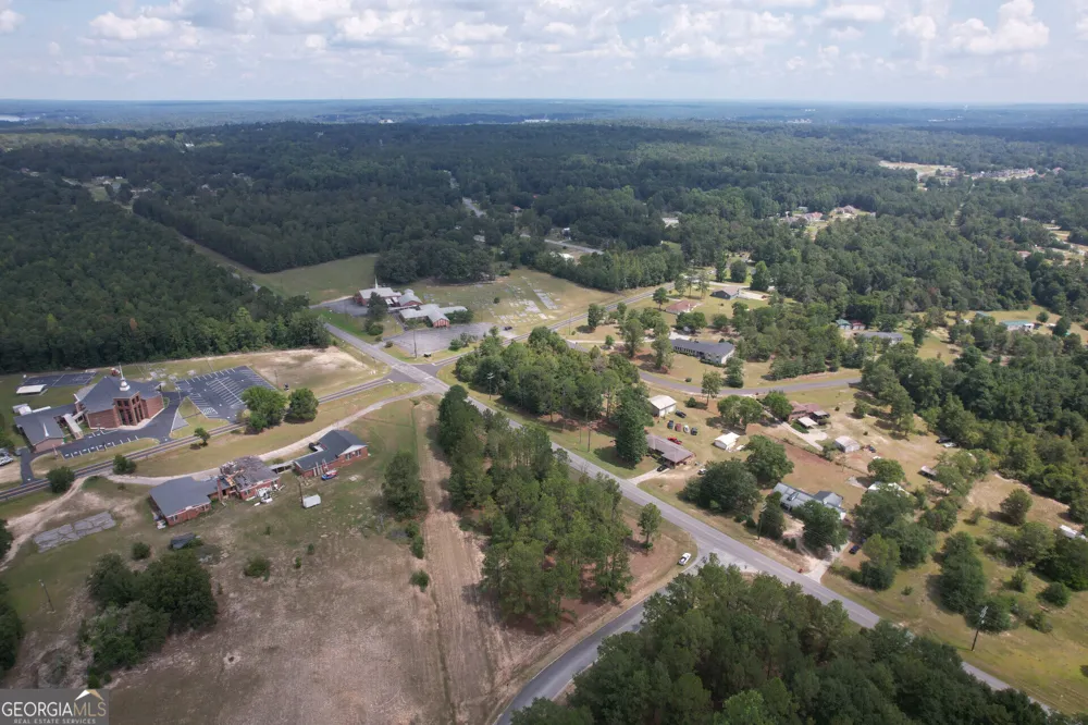 7498 Bethel Church RD Lizella, GA 31052
