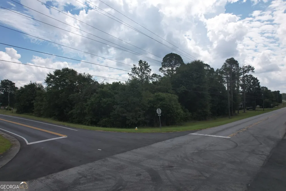 7498 Bethel Church RD Lizella, GA 31052