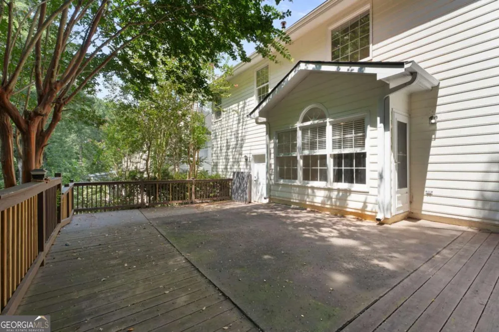 1010 Burycove LN Lawrenceville, GA 30043