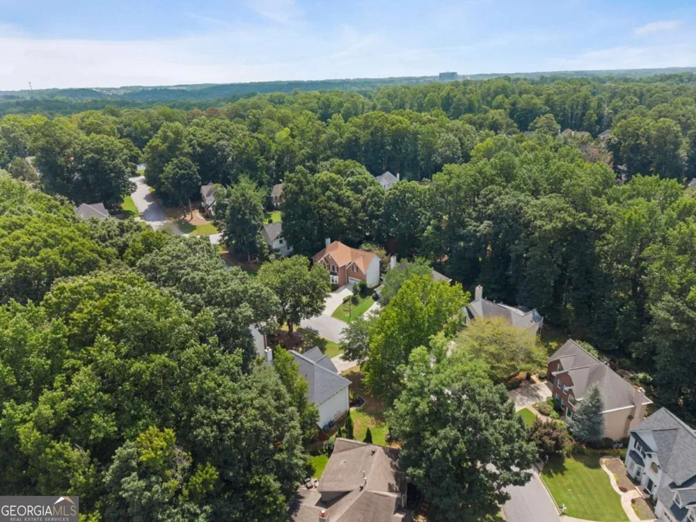 1010 Burycove LN Lawrenceville, GA 30043