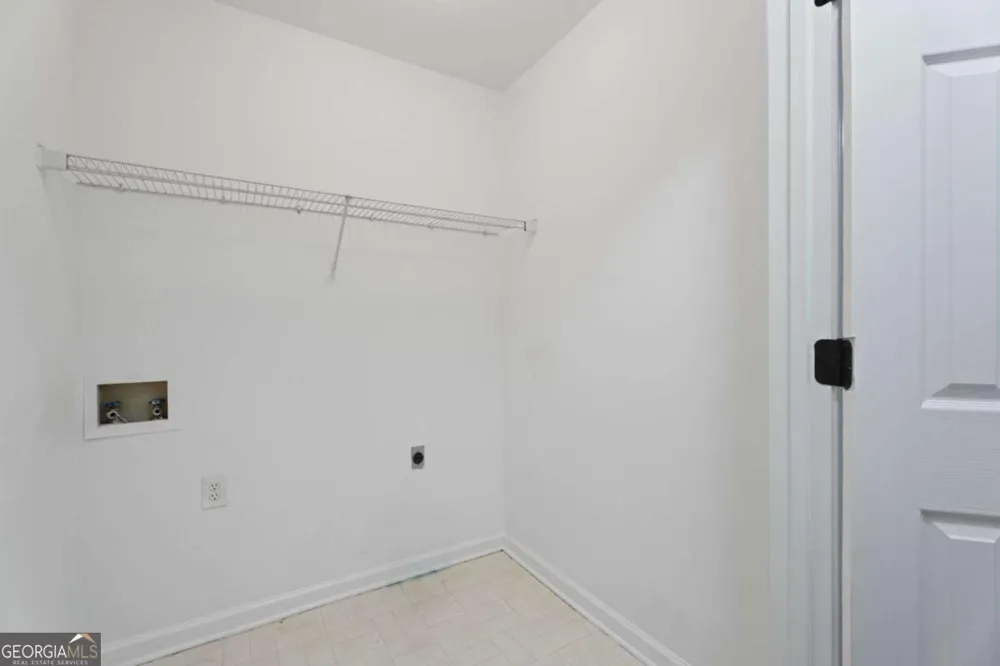 1010 Burycove LN Lawrenceville, GA 30043