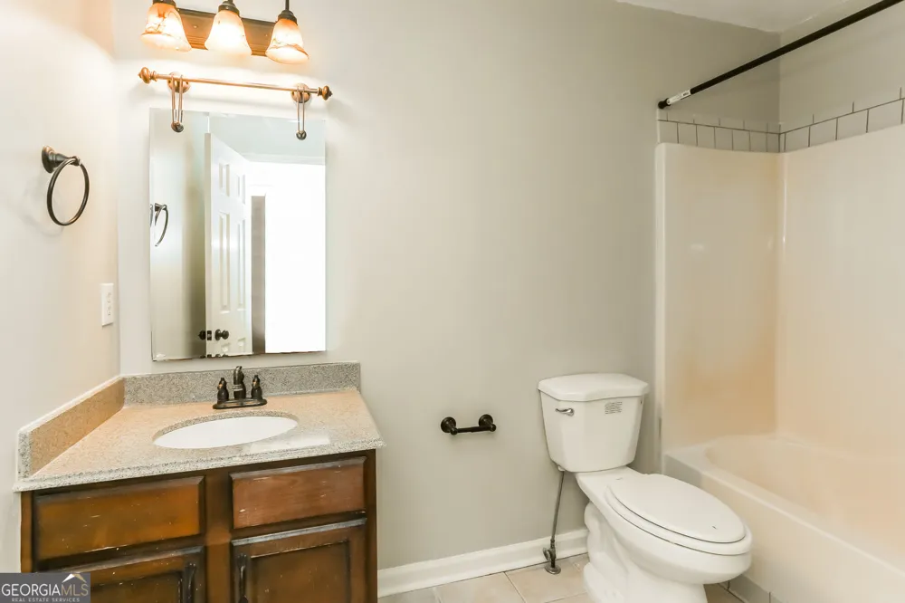 654 Ladora DR Dallas, GA 30157