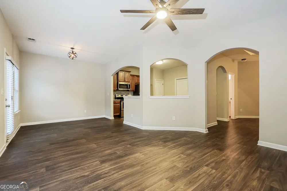 217 Magnaview DR McDonough, GA 30253