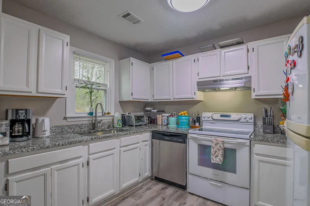 356 Meadow Trace DR Auburn, GA 30011