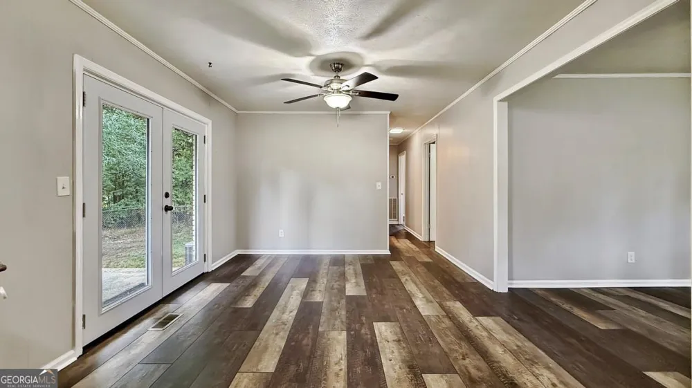 552 Everett Springs RD SW Calhoun, GA 30701
