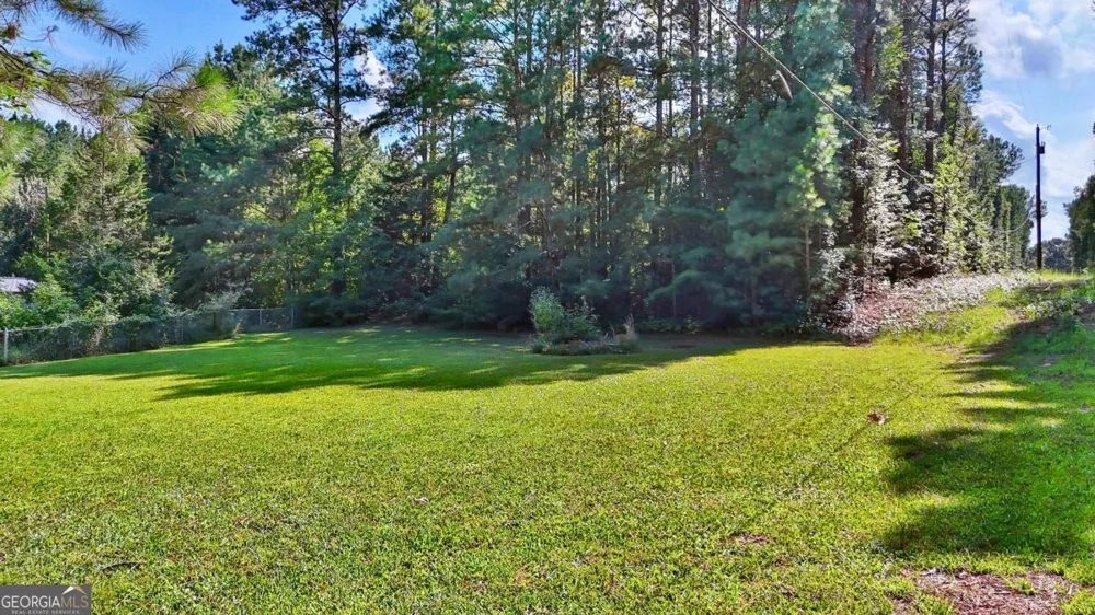 552 Everett Springs RD SW Calhoun, GA 30701