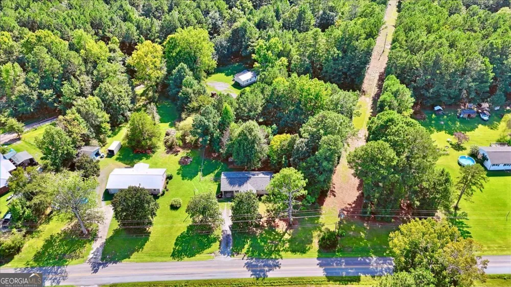 552 Everett Springs RD SW Calhoun, GA 30701