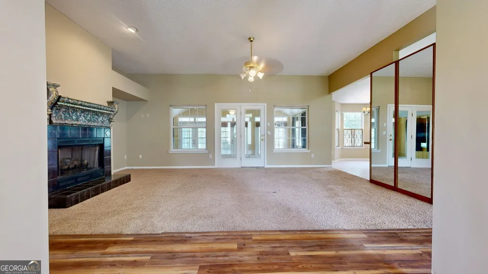 3473 Robin RDG Waycross, GA 31503