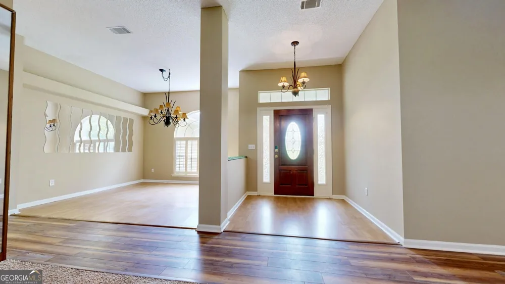 3473 Robin RDG Waycross, GA 31503