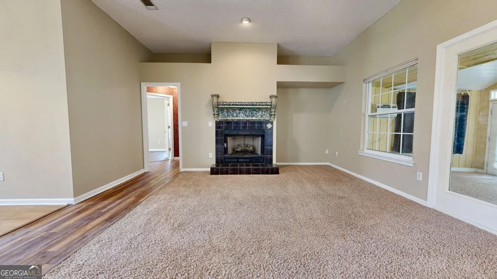 3473 Robin RDG Waycross, GA 31503