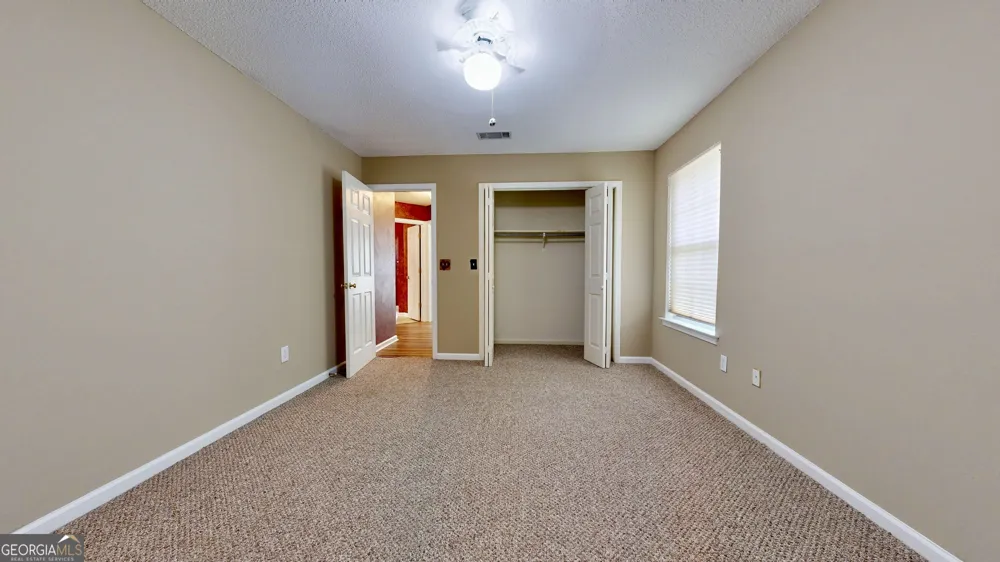 3473 Robin RDG Waycross, GA 31503