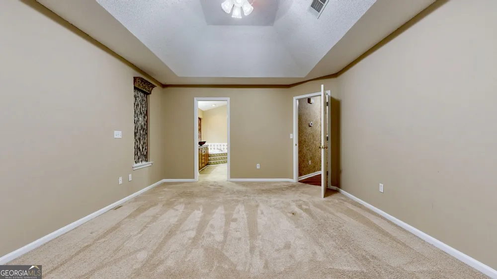 3473 Robin RDG Waycross, GA 31503
