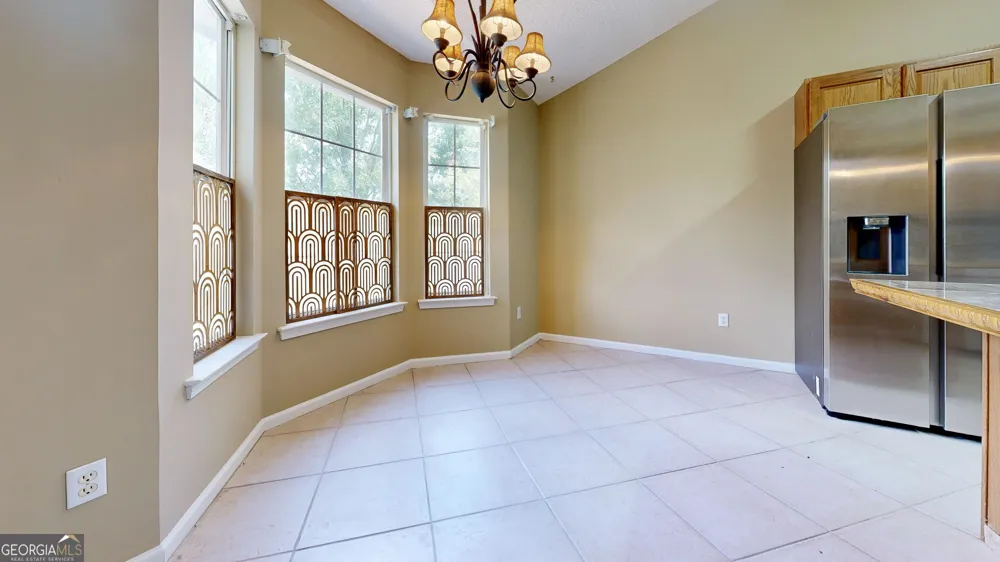 3473 Robin RDG Waycross, GA 31503