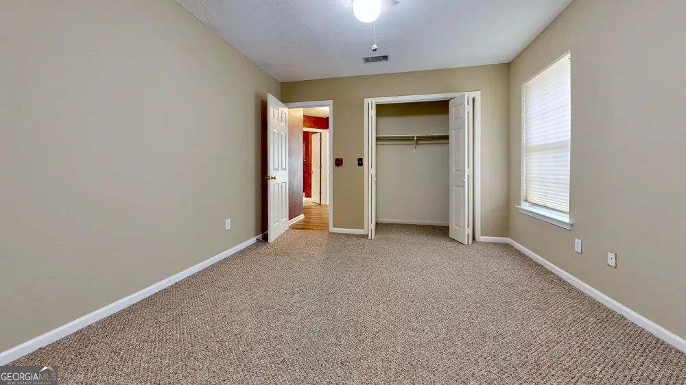3473 Robin RDG Waycross, GA 31503