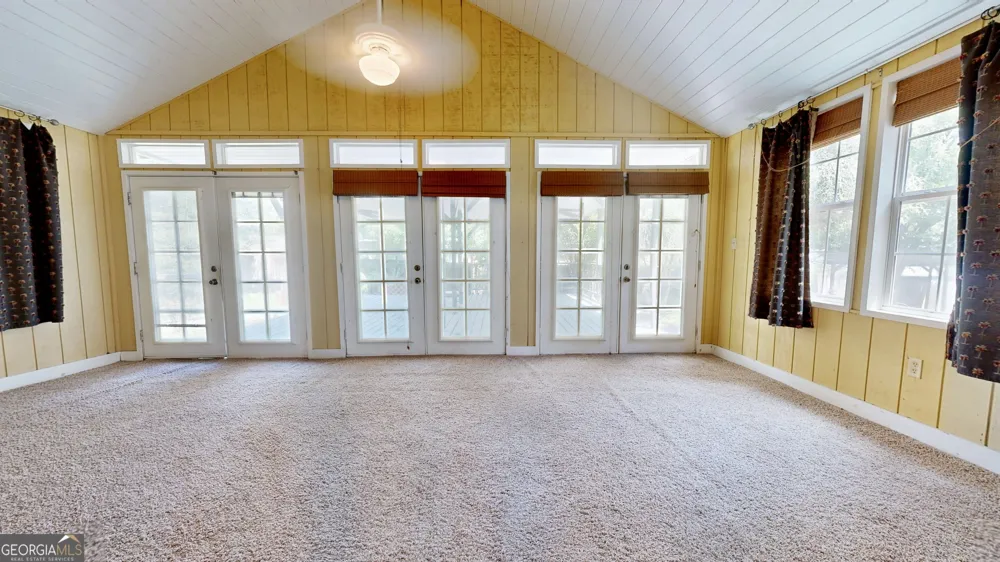 3473 Robin RDG Waycross, GA 31503