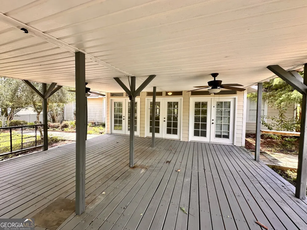 3473 Robin RDG Waycross, GA 31503