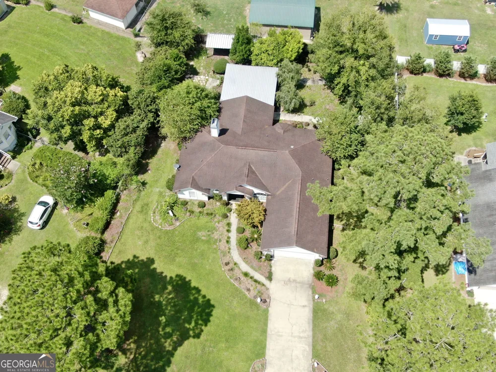3473 Robin RDG Waycross, GA 31503