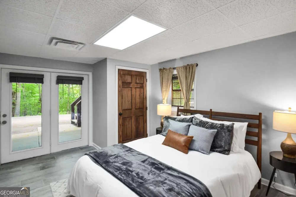 136 Fox Run DR Blue Ridge, GA 30513