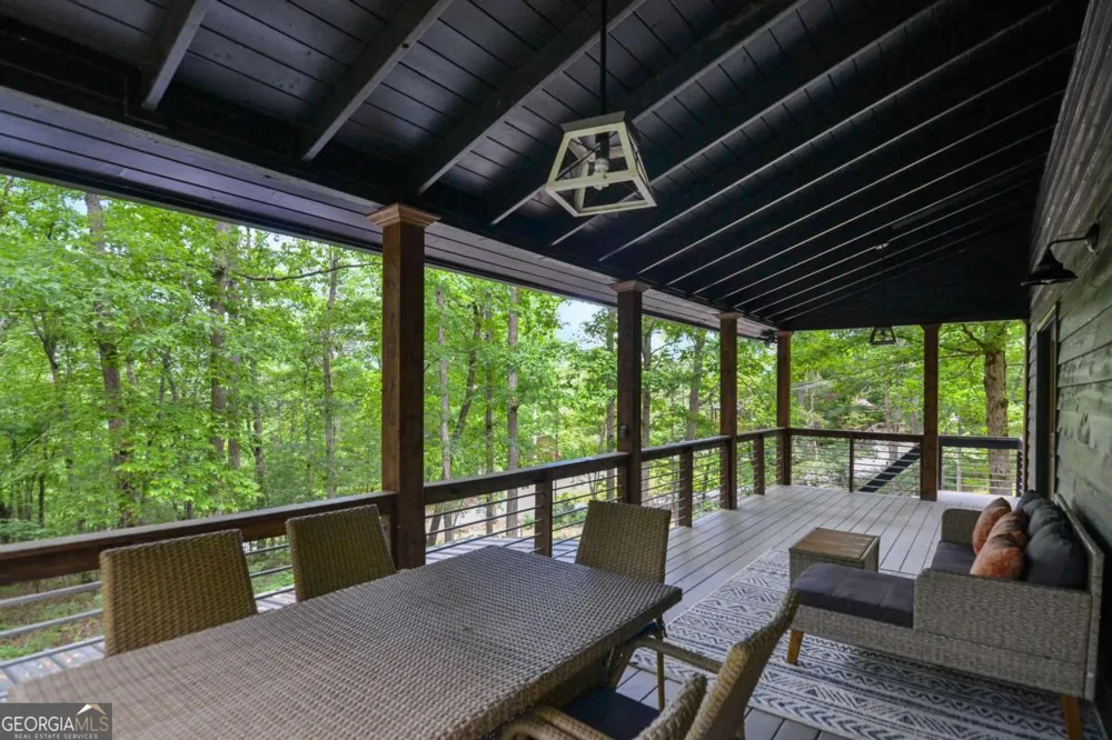 136 Fox Run DR Blue Ridge, GA 30513